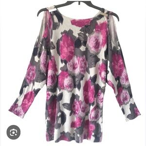INC International Concepts woman’s gray floral cold shoulder rayon sweater 2X